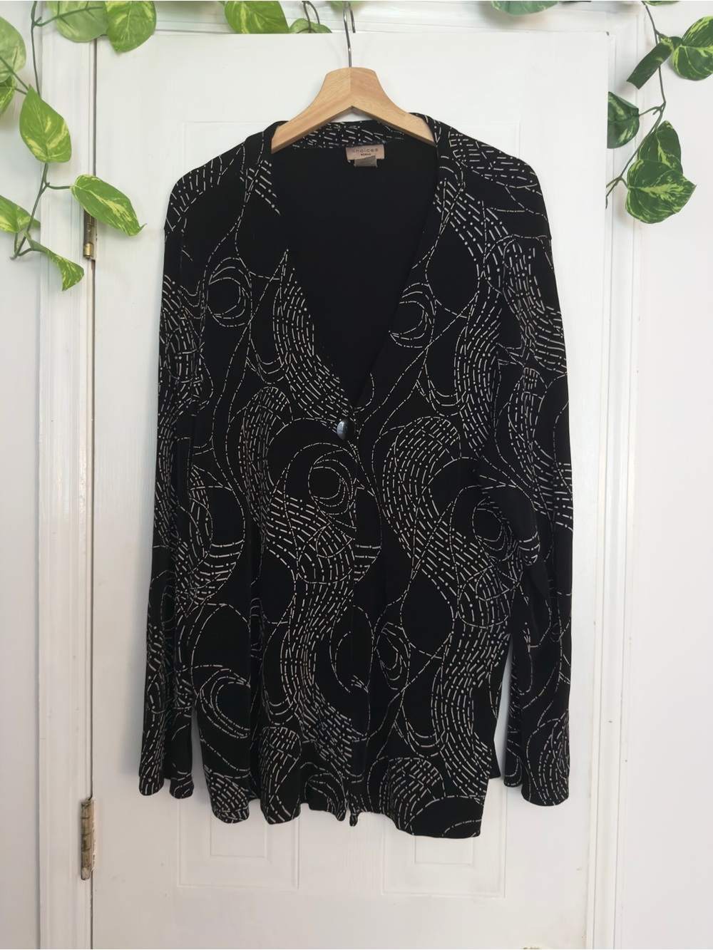 Vintage Choices Black Cardigan Jacket with Silver Swirl Pattern